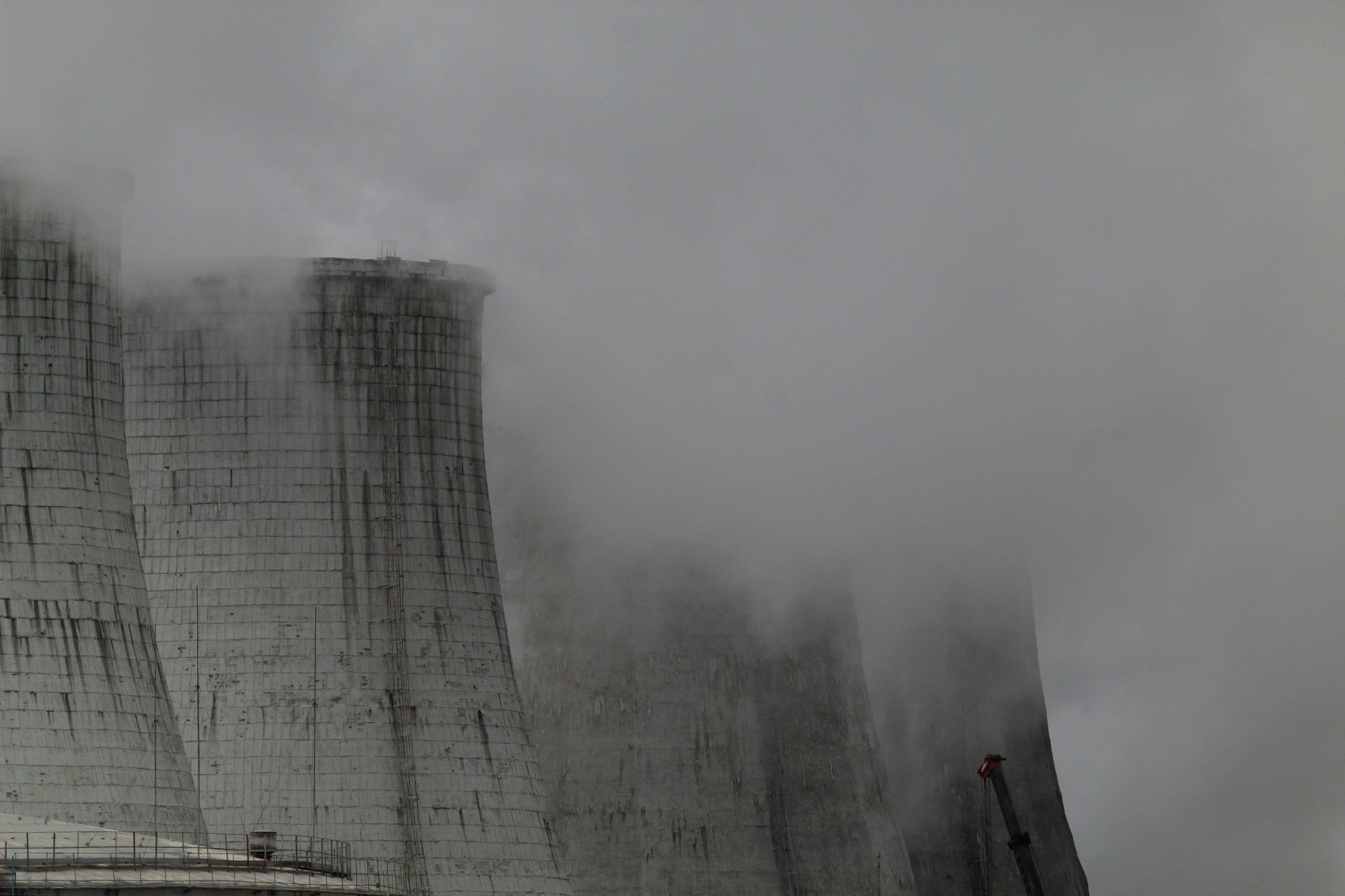 Fig 5C · Nuclear power plant cooling towers, vapor plume